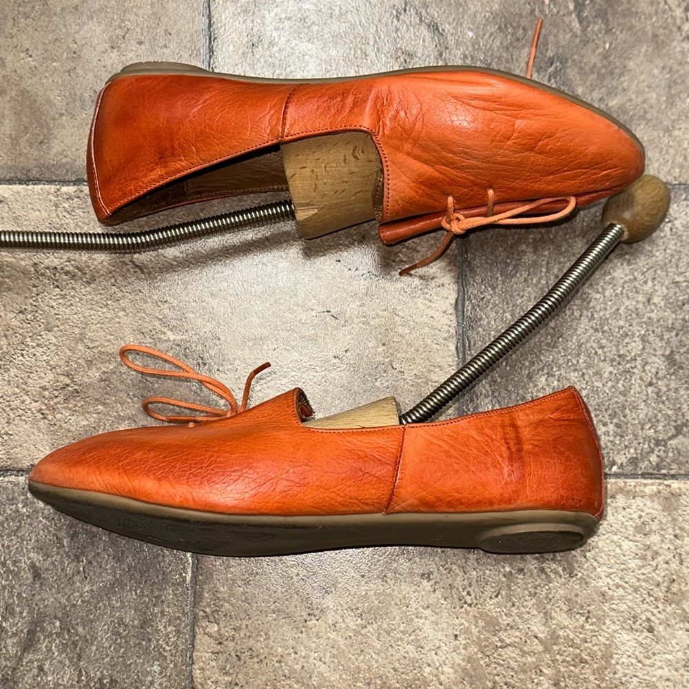 Miz Mooz Size 40